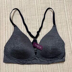 NWT Adore Me Wireless Plunge Bra
